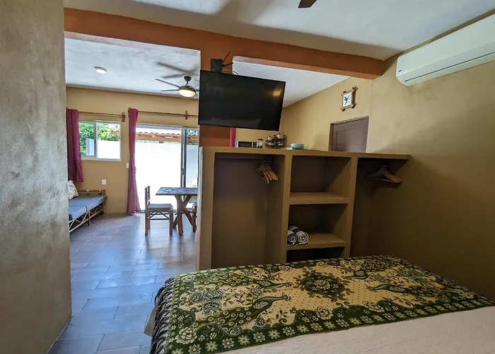 Bed & Breakfast Casa Arcoiris Zihuatanejo