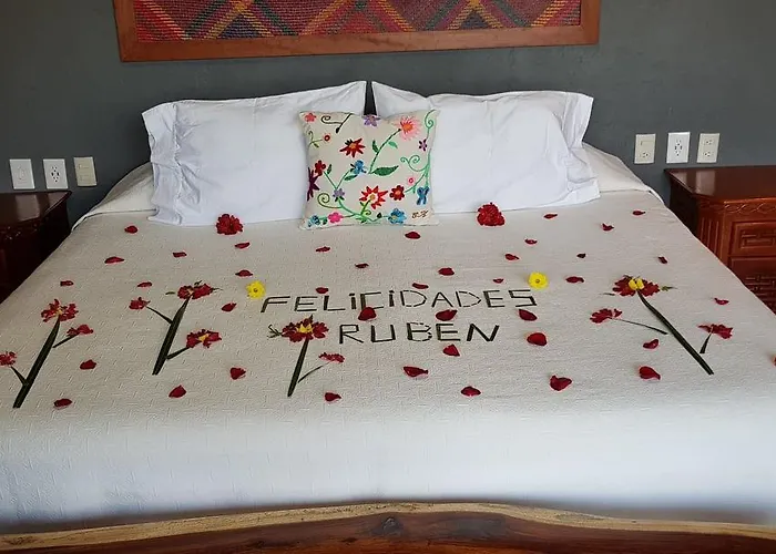 Bed & Breakfast Casa Arcoiris Zihuatanejo