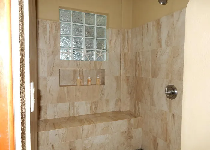 Casa Arcoiris 4*